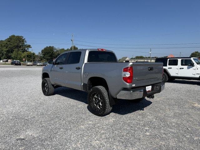 Used 2014 Toyota Tundra SR5 w/ SR5 Upgrade Package AWD/4WD image 2
