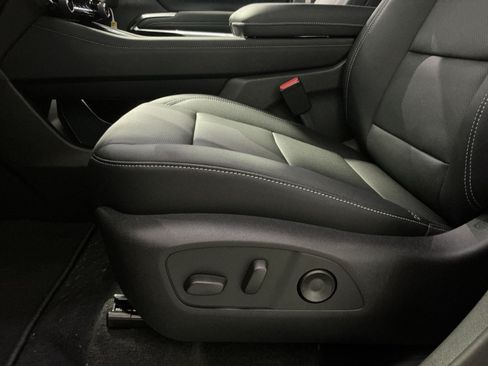 New 2026 Chevrolet Traverse LT AWD/4WD image 15