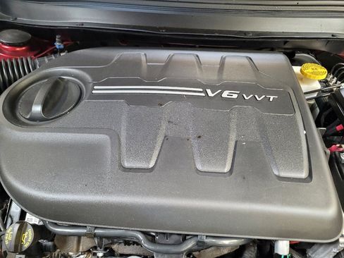 Used 2019 Jeep Cherokee Limited AWD/4WD image 30