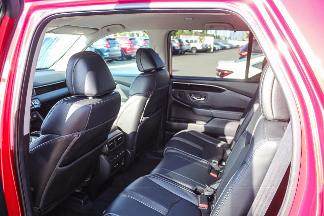 Used 2024 Honda Pilot EX-L image 23