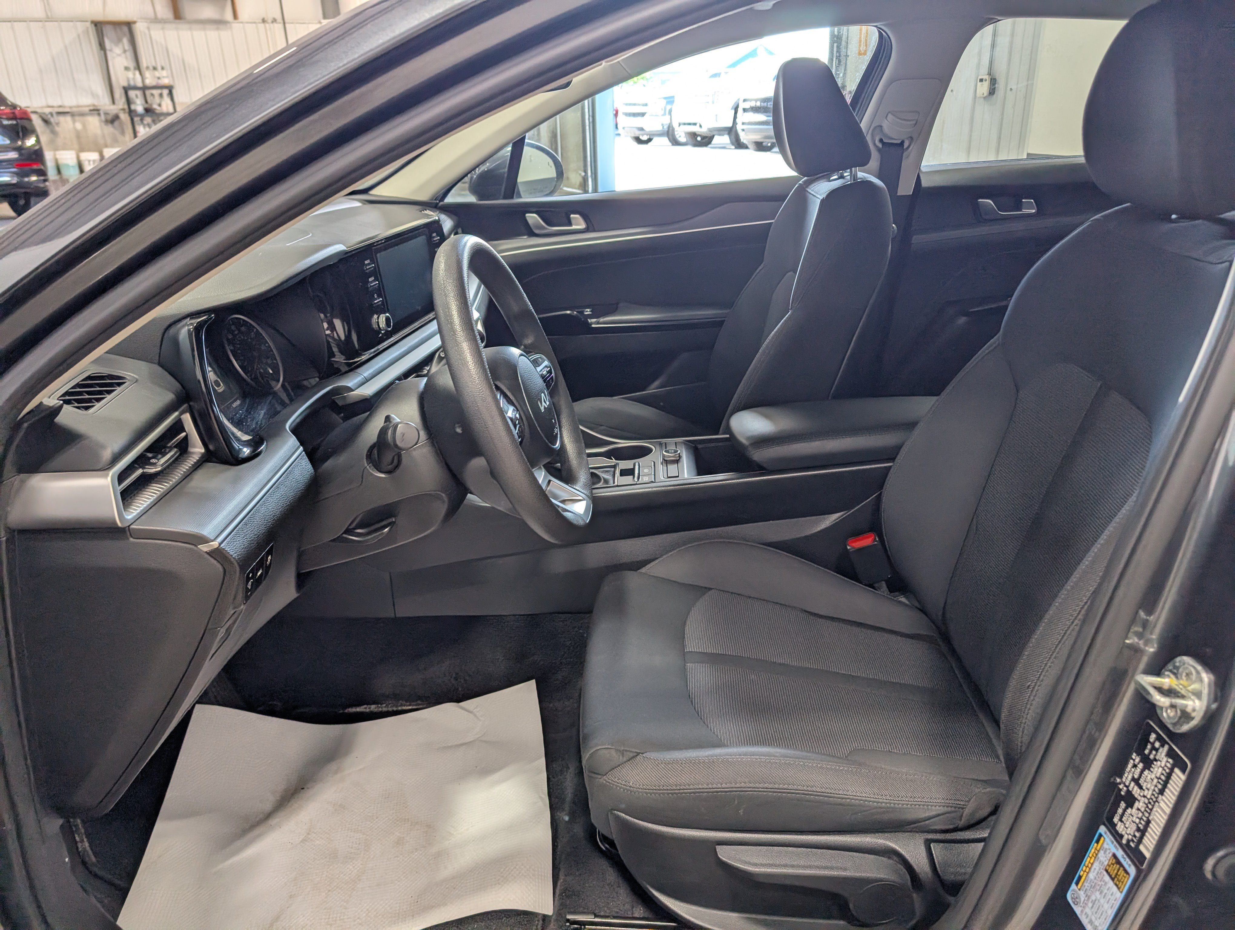 Used 2023 Kia K5 LXS FWD image 14