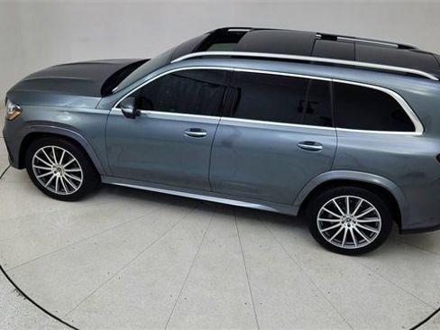 Used 2025 Mercedes-Benz GLS 450 4MATIC image 86