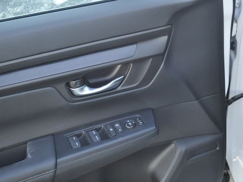 Used 2023 Honda CR-V EX image 16