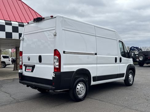 Used 2022 RAM ProMaster 3500 w/ Convenience Group FWD image 7