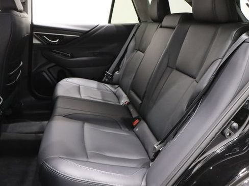 Used 2024 Subaru Outback Touring AWD/4WD image 14