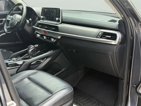 Used 2020 Kia Telluride S w/ S 8 Passenger Seating Package FWD image 13