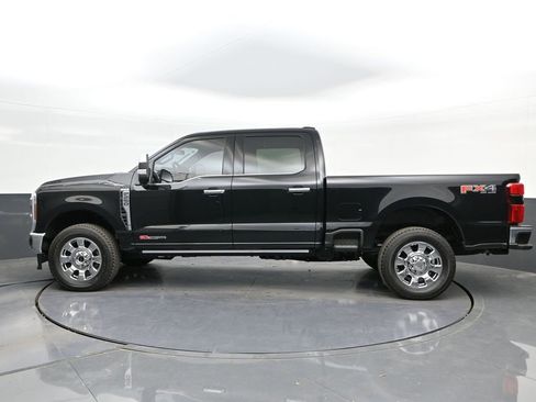 New 2025 Ford F250 King Ranch w/ Chrome Package image 21