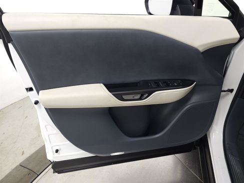 Certified 2023 Lexus RZ 450e Premium w/ Technology Package image 14