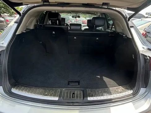 Used 2016 INFINITI QX70 3.7 image 6