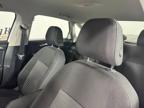 Used 2022 Volkswagen Jetta S image 10