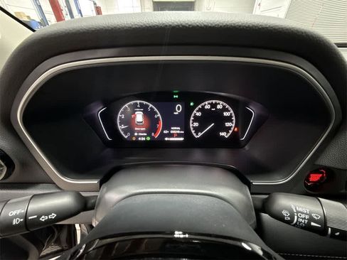 Used 2025 Honda Pilot EX-L image 35