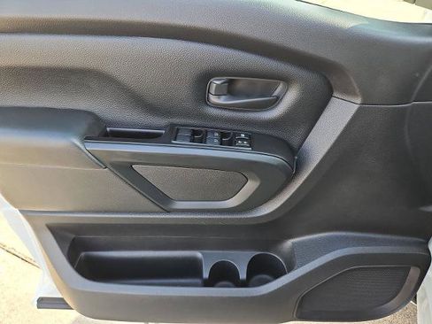 Certified 2019 Nissan Titan S w/ S Utility Package image 23