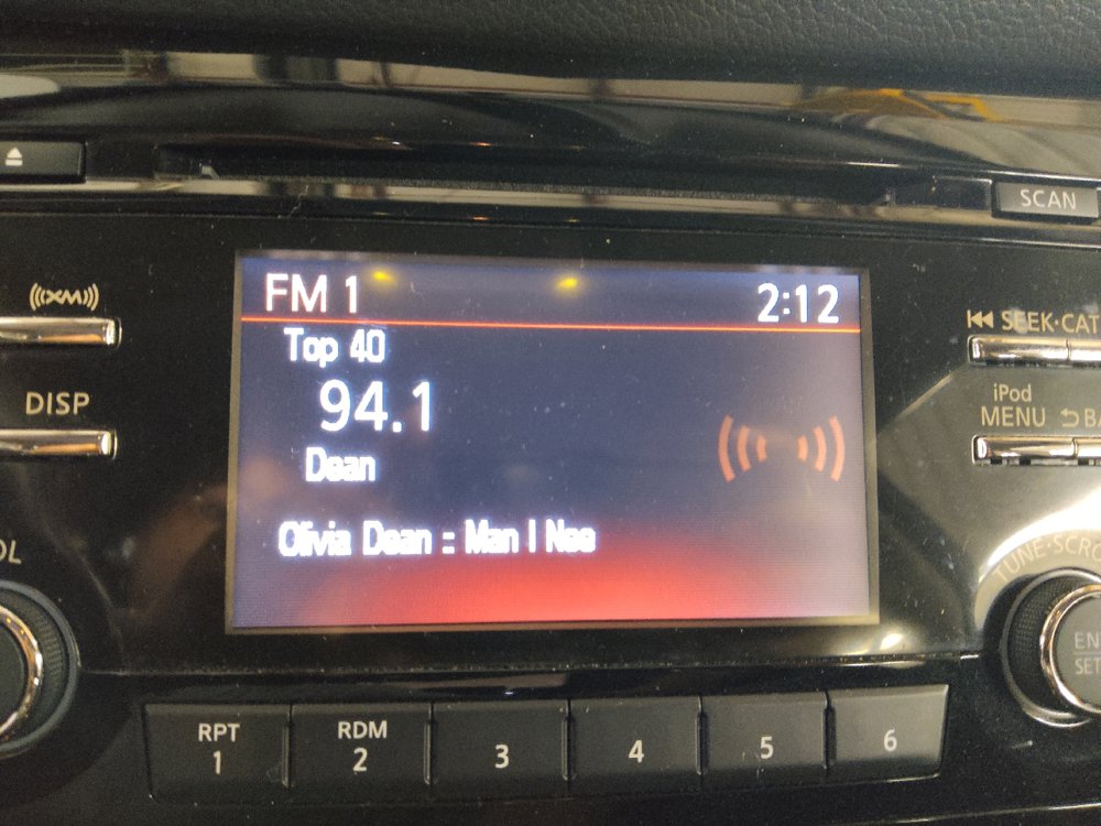 Used 2017 Nissan Rogue SV FWD image 25