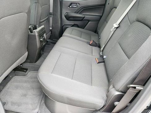 Used 2026 Chevrolet Colorado LT image 30