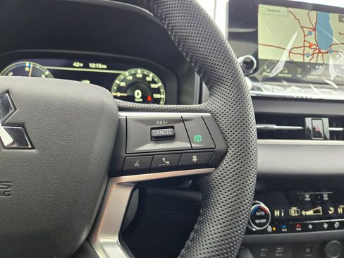 New 2025 Mitsubishi Outlander SEL Black Edition image 31