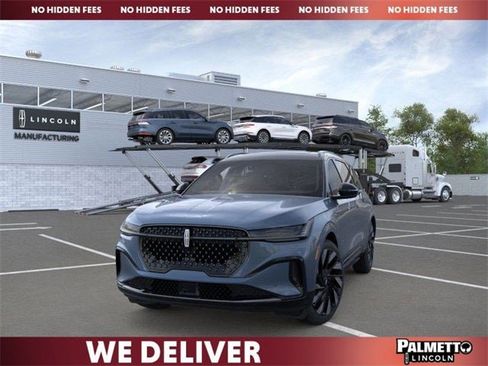 New 2026 Lincoln Nautilus Reserve w/ Jet Appearance Package image 2