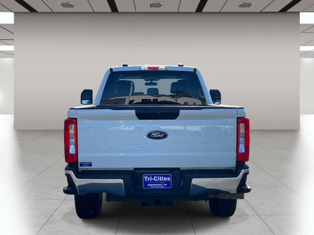 Used 2025 Ford F250 XLT AWD/4WD image 5