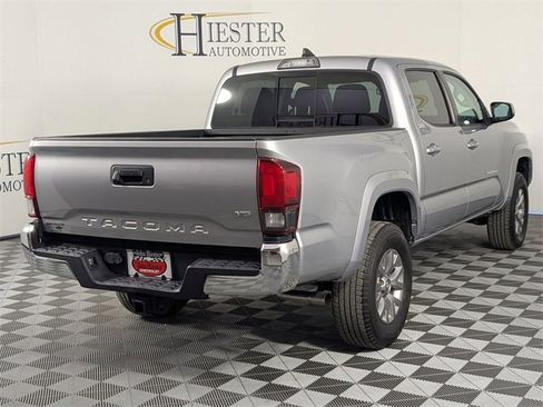 Used 2018 Toyota Tacoma SR5 image 7