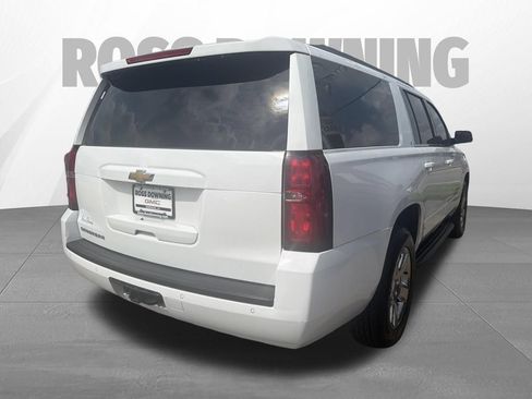 Used 2025 Chevrolet Suburban Z71 AWD/4WD image 4