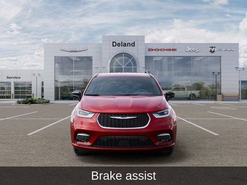 New 2026 Chrysler Pacifica Select FWD image 7