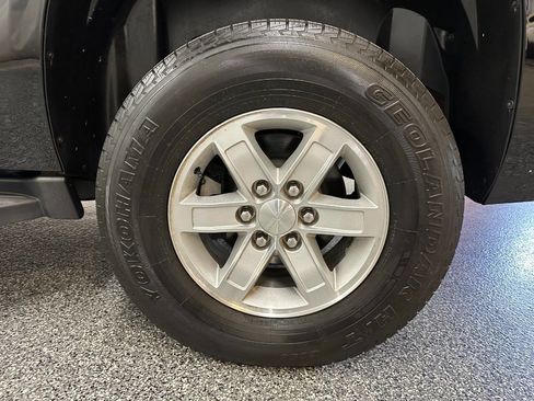 Used 2013 GMC Yukon XL SLT w/ SLT-2 Equipment Package image 30