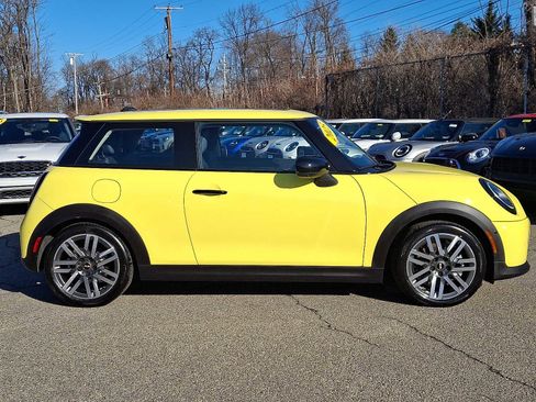 Used 2025 MINI Cooper S image 7