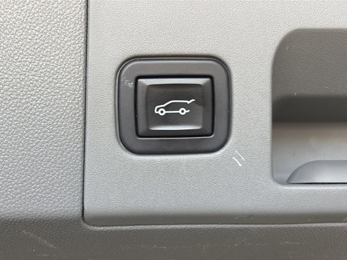 Used 2019 Cadillac XT5 Luxury image 15