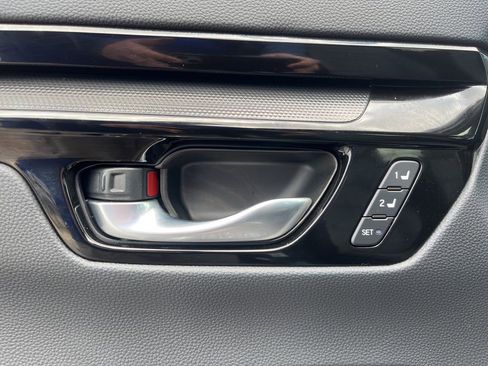 Certified 2025 Honda CR-V Sport Touring image 12