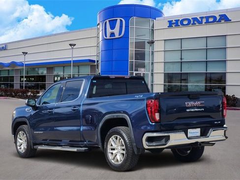 Used 2019 GMC Sierra 1500 SLE w/ SLE Value Package image 4