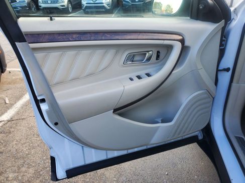 Used 2011 Ford Taurus Limited w/ 303A Rapid Spec Order Code image 20