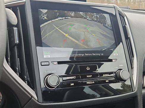 Used 2023 Subaru Forester Limited image 16