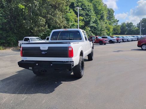 Used 2015 Ford F250 Platinum w/ FX4 Off-Road Package image 3