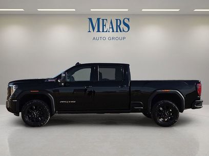 Used 2025 GMC Sierra 2500 AT4 w/ AT4 Premium Plus Package