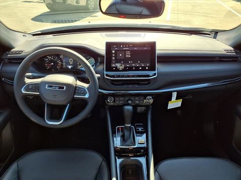 New 2026 Jeep Compass Limited image 8