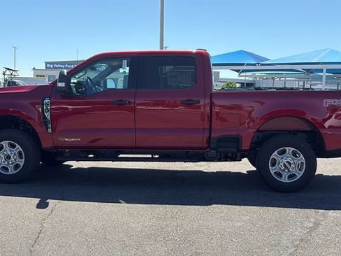 New 2026 Ford F250 XLT w/ FX4 Off-Road Package AWD/4WD image 6
