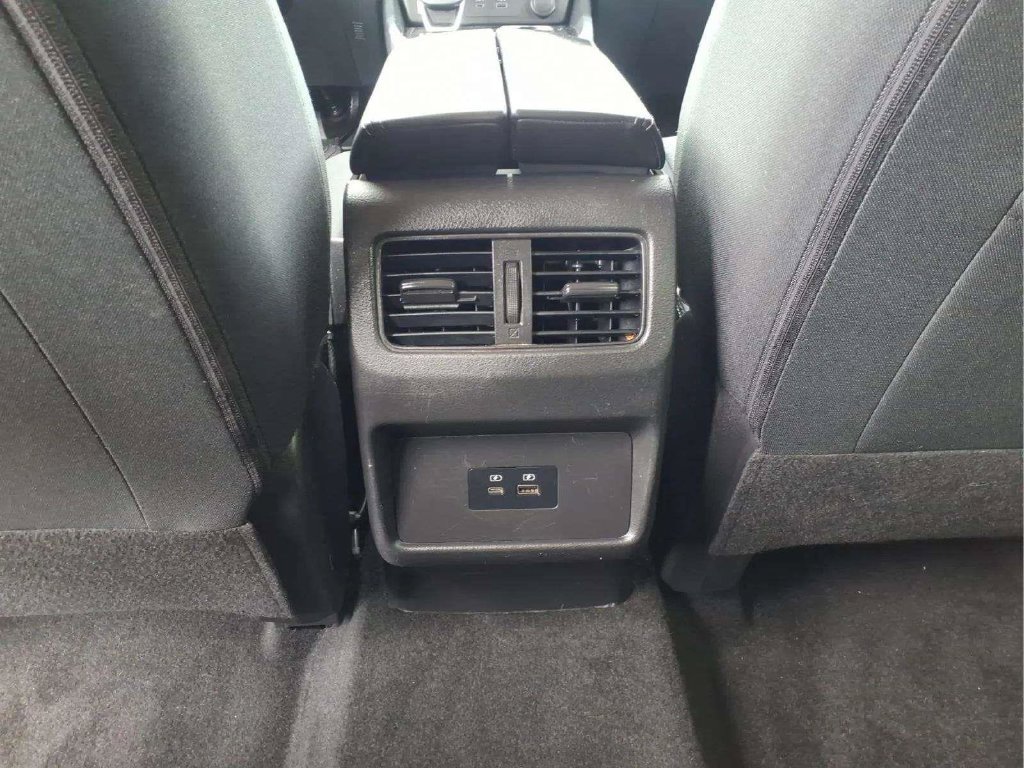 Used 2023 Nissan Rogue SV FWD image 14