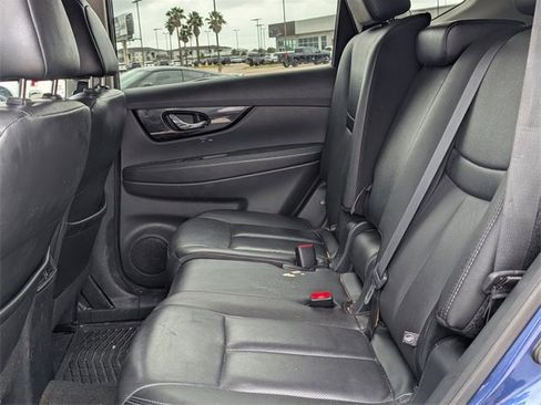Used 2019 Nissan Rogue SL image 23