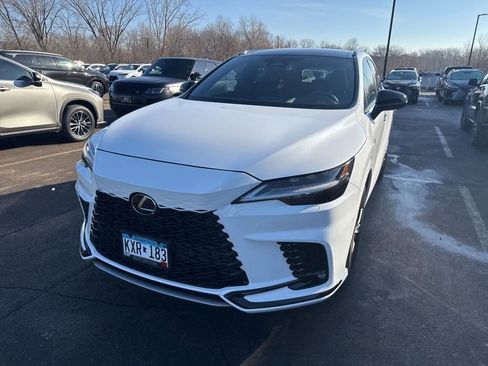 Used 2023 Lexus RX 500h F Sport image 2