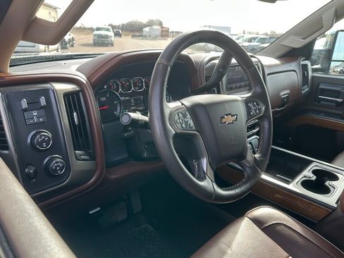 Used 2015 Chevrolet Silverado 2500 High Country w/ Duramax Plus Package image 2