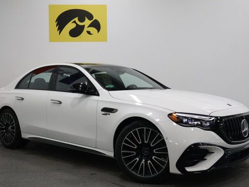 New 2026 Mercedes-Benz E 53 AMG e 4MATIC Sedan image 2