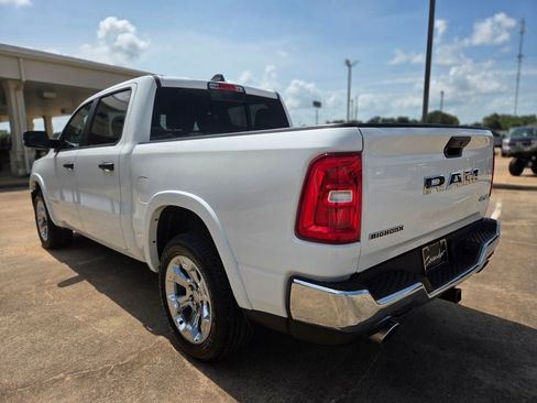 Used 2026 RAM 1500 Big Horn AWD/4WD image 7