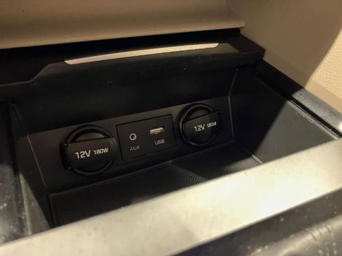 Used 2018 Hyundai Elantra SEL image 31