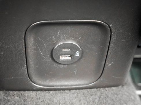 Used 2022 Ford Escape SE w/ Cold Weather Package image 28