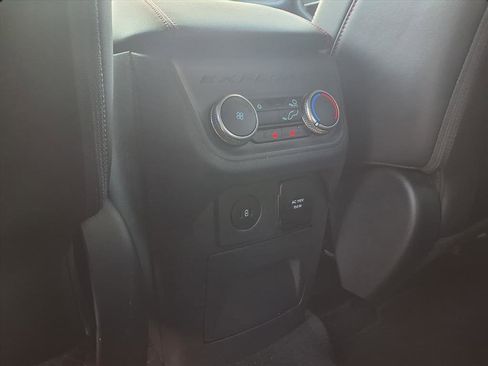 Used 2025 Ford Explorer ST image 22