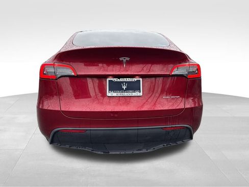 Used 2024 Tesla Model Y Long Range image 7