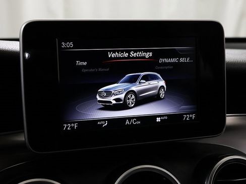 Used 2019 Mercedes-Benz GLC 300 4MATIC image 17