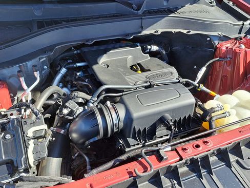 Used 2020 Ford Explorer XLT w/ Equipment Group 202A image 15