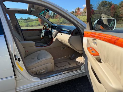 Used 2003 Lexus LS 430 image 18