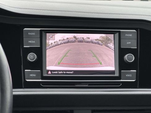 Used 2023 Volkswagen Jetta Sport FWD image 18