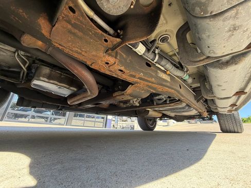 Used 2019 Chevrolet Suburban LT AWD/4WD image 68
